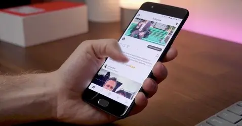 screen-defect-on-Oneplus-5-via-apktechnical.com_.webp
