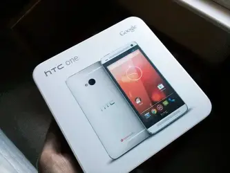 htc-one-google-edition-box.webp