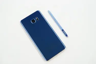 11_43_50_Samsung_Galaxy_Note_8_Deep_Sea_Blue.webp