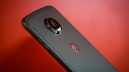 moto-z2-play-6116-013.webp